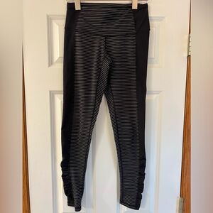 Lucy XS high waisted yoga pants